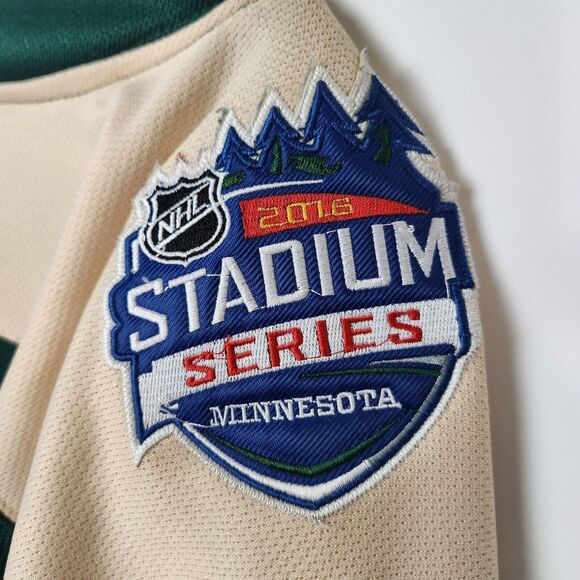 Minnesota Wild Jersey Sz 50 Embroided Jason Zucker Reebok NHL Stadium Series - Picture 14 of 16